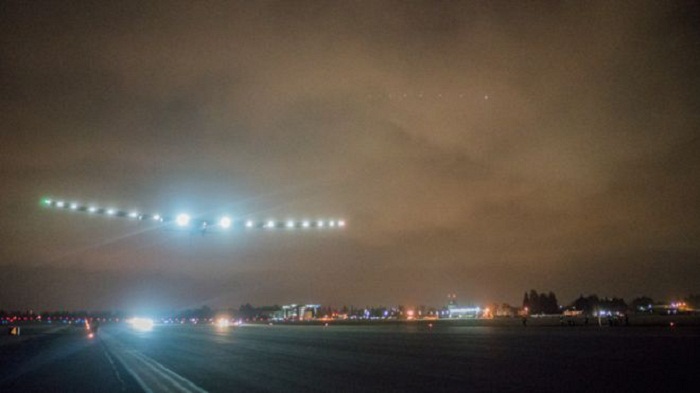 Solar Impulse aeroplane reaches Phoenix, Arizona